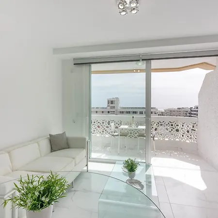 Playa Honda Apartman Arona